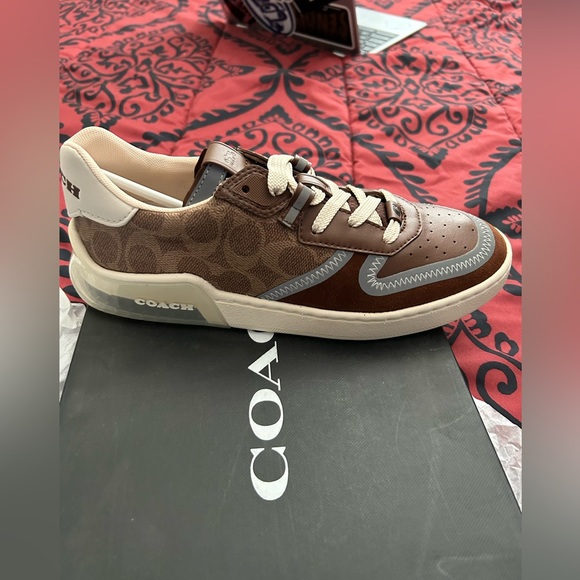 Coach Shoes - Picture 3 of 6